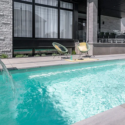 azoria-how-long-does-a-fiberglass-pool-last