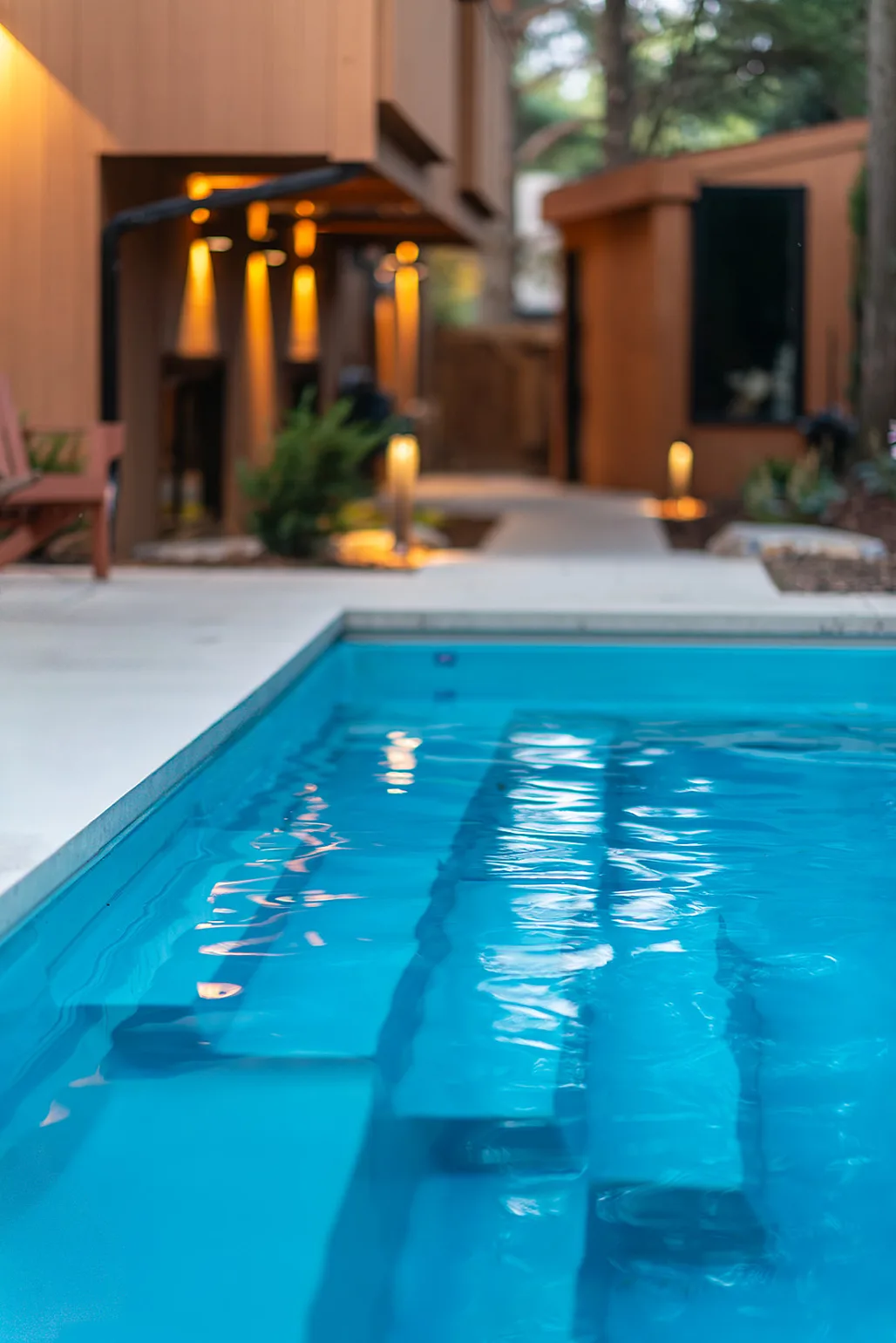 AQUARINO ZIRCON AQUA Mc Niel Photography 0002 low