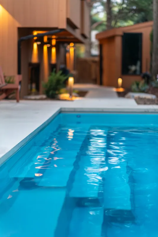 AQUARINO ZIRCON AQUA Mc Niel Photography 0002 low